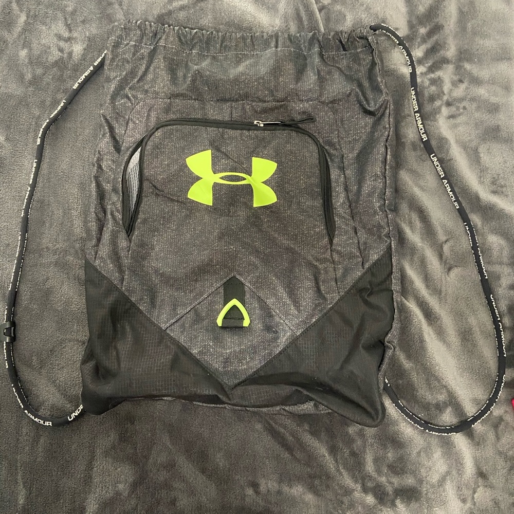 Under Armour draw string bag